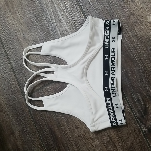 Under armour sports bra - Picture 2 of 2